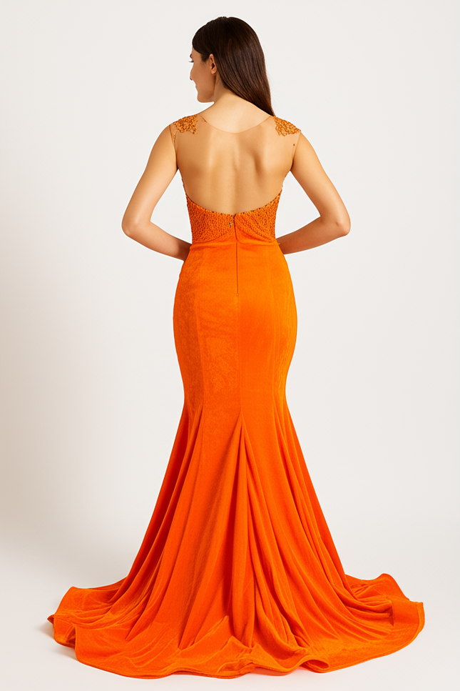 Robe Orange Élégante À Traîne. - gallery 1