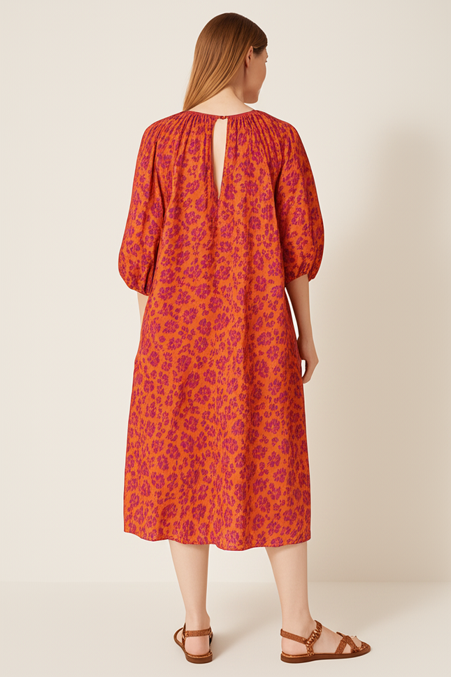 Robe D'Été À Motifs Floraux. - gallery 1